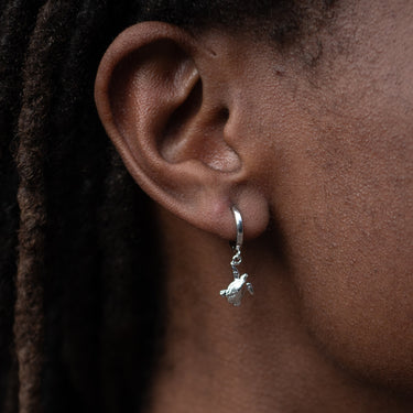 Silver Twist Through Earrings – Dandelion Jewelry